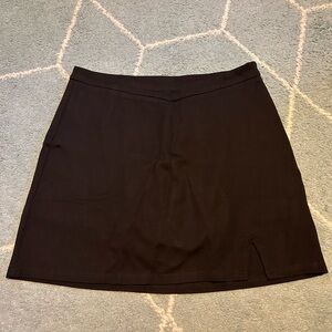 NWT Women’s Princess Polly - Skirt w/ Slit - Black - Size 10​